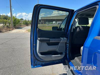2023 Ford F-150 XLT Crew Cab Short Bed - zdjęcie 15 z 42 - miniatura