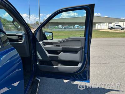 2023 Ford F-150 XLT Crew Cab Short Bed - zdjęcie 21 z 42 - miniatura