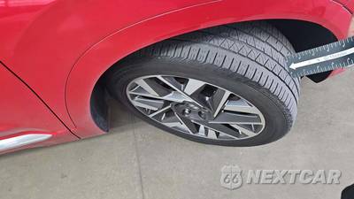 2022 Hyundai Santa Fe Calligraphy - zdjęcie 22 z 37 - miniatura