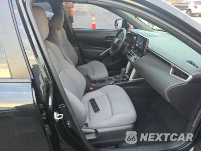 2025 Toyota Corolla Cross Hybrid S - zdjęcie 8 z 27 - miniatura