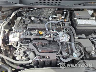 2026 Toyota Corolla LE Sedan - zdjęcie 15 z 27 - miniatura