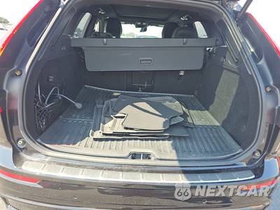 2024 Volvo XC60 Recharge Plug-In Hybrid T8 Ultimate Black Edition - zdjęcie 16 z 25 - miniatura