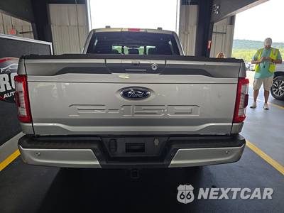2023 Ford F-150 LARIAT Crew Cab Short Bed - zdjęcie 5 z 22 - miniatura