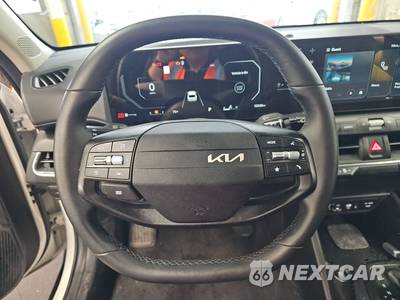 2025 Kia K4 EX - zdjęcie 10 z 26 - miniatura