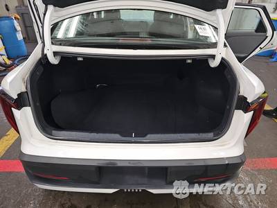 2025 Kia K4 EX - zdjęcie 16 z 26 - miniatura