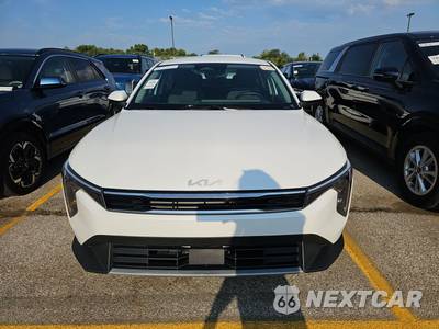 2025 Kia K4 EX - zdjęcie 2 z 26 - miniatura