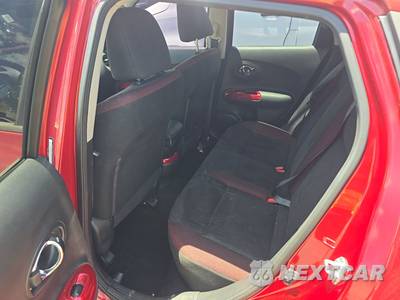 2015 Nissan JUKE SV - zdjęcie 13 z 28 - miniatura