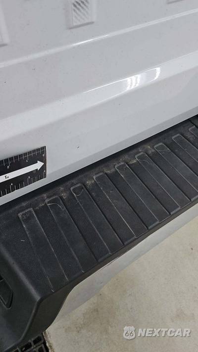 2022 Ford Super Duty F-350 XL Crew Cab Long Bed - zdjęcie 30 z 35 - miniatura