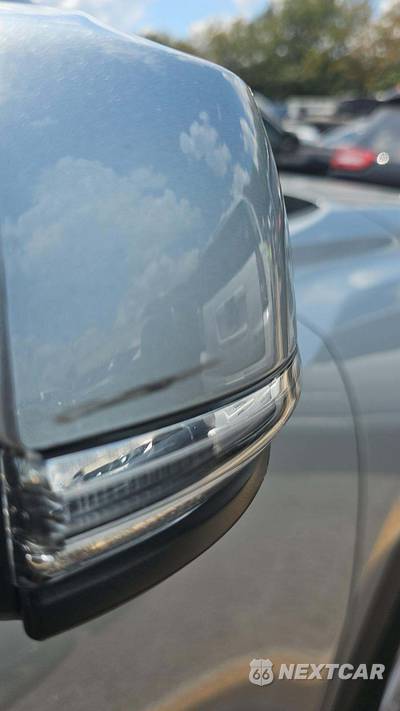 2025 Toyota Grand Highlander XLE - zdjęcie 29 z 37 - miniatura