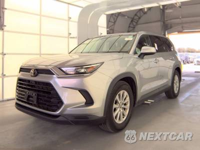 2025 Toyota Grand Highlander XLE - zdjęcie 1 z 37 - miniatura