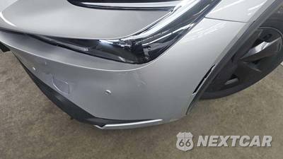 2025 Toyota Prius LE - zdjęcie 21 z 29 - miniatura