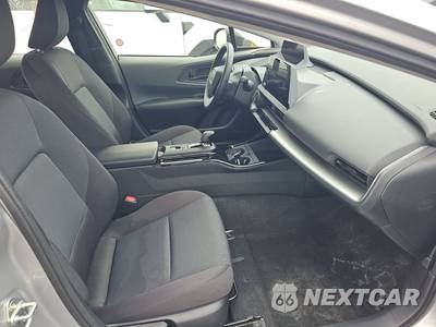 2025 Toyota Prius LE - zdjęcie 8 z 29 - miniatura