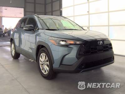 2026 Toyota Corolla Cross LE - zdjęcie 3 z 23 - miniatura