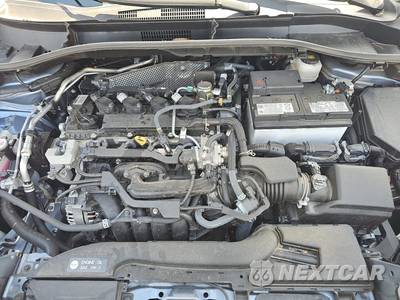 2026 Toyota Corolla Cross LE - zdjęcie 15 z 23 - miniatura