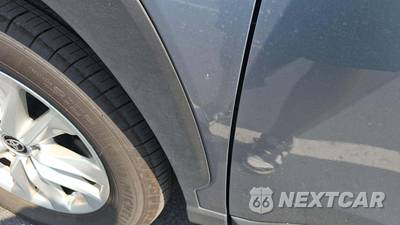 2026 Toyota Corolla Cross LE - zdjęcie 22 z 23 - miniatura