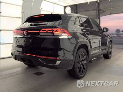 2025 Volkswagen Atlas Cross Sport 2.0T SE w/Technology - zdjęcie 4 z 32 - miniatura