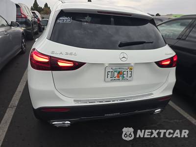 2025 Mercedes-Benz GLA 250 4MATIC - zdjęcie 5 z 26 - miniatura