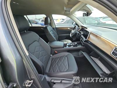 2025 Volkswagen Atlas 2.0T SE w/Technology - zdjęcie 8 z 26 - miniatura