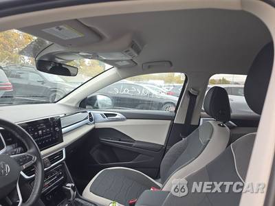 2025 Volkswagen Taos SE - zdjęcie 21 z 32 - miniatura