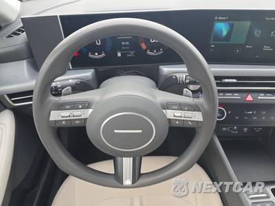 2025 Hyundai Sonata SEL - zdjęcie 10 z 29 - miniatura