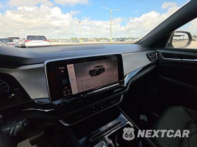 2025 Volkswagen Atlas Cross Sport 2.0T SE w/Technology - zdjęcie 11 z 25 - miniatura