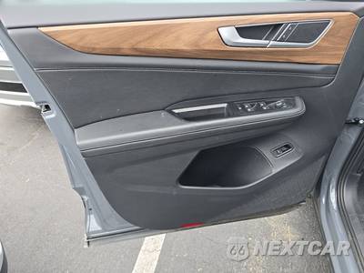 2025 Volkswagen Atlas 2.0T SE w/Technology - zdjęcie 9 z 31 - miniatura