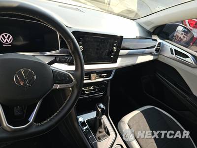 2025 Volkswagen Taos SE - zdjęcie 11 z 21 - miniatura