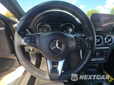 2019 Mercedes-Benz GLA 250 - zdjęcie 10 z 25 - miniatura