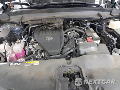 2025 Toyota Grand Highlander XLE - zdjęcie 16 z 33 - miniatura
