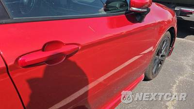 2025 Toyota Camry SE - zdjęcie 27 z 36 - miniatura