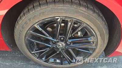 2025 Toyota Camry SE - zdjęcie 35 z 36 - miniatura