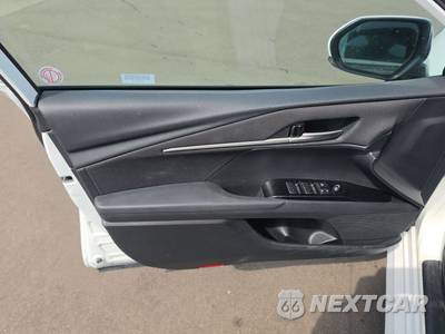 2025 Toyota Camry LE - zdjęcie 9 z 20 - miniatura