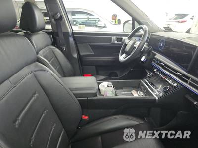 2025 Hyundai Santa Fe Limited - zdjęcie 8 z 34 - miniatura