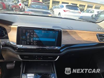 2025 Volkswagen Atlas 2.0T SE w/Technology - zdjęcie 11 z 22 - miniatura
