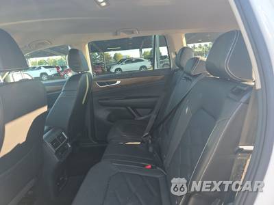 2025 Volkswagen Atlas 2.0T SE w/Technology - zdjęcie 13 z 26 - miniatura