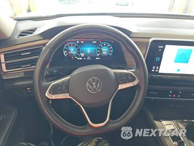 2025 Volkswagen Atlas 2.0T SE w/Technology - zdjęcie 10 z 28 - miniatura