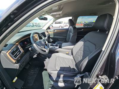 2025 Volkswagen Atlas 2.0T SE w/Technology - zdjęcie 7 z 24 - miniatura