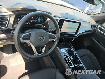 2025 Volkswagen Atlas Cross Sport 2.0T SE w/Technology - zdjęcie 11 z 23 - miniatura