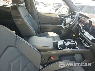 2025 Volkswagen Atlas Cross Sport 2.0T SE w/Technology - zdjęcie 8 z 23 - miniatura