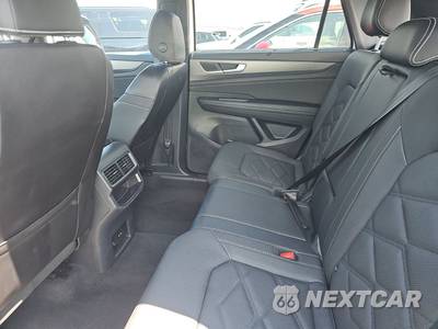 2025 Volkswagen Atlas Cross Sport 2.0T SE w/Technology - zdjęcie 13 z 23 - miniatura