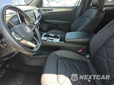 2025 Volkswagen Atlas Cross Sport 2.0T SE w/Technology - zdjęcie 7 z 23 - miniatura