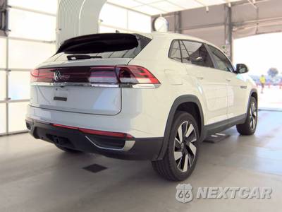 2025 Volkswagen Atlas Cross Sport 2.0T SE w/Technology - zdjęcie 4 z 23 - miniatura