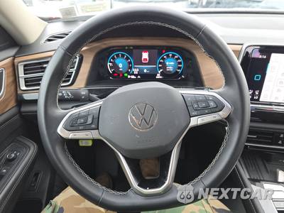 2025 Volkswagen Atlas 2.0T SE w/Technology - zdjęcie 10 z 35 - miniatura