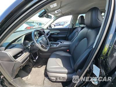 2025 Toyota Grand Highlander XLE - zdjęcie 7 z 36 - miniatura