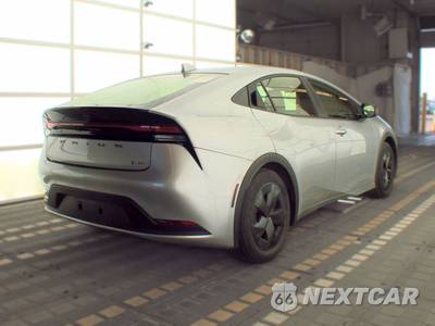 2025 Toyota Prius LE - zdjęcie 4 z 29 - miniatura
