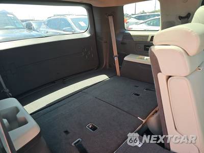 2025 Hyundai Santa Fe Limited - zdjęcie 14 z 30 - miniatura
