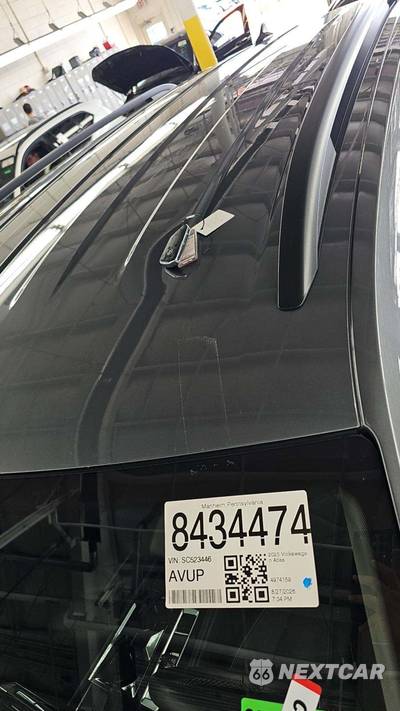 2025 Volkswagen Atlas 2.0T SE w/Technology - zdjęcie 19 z 47 - miniatura