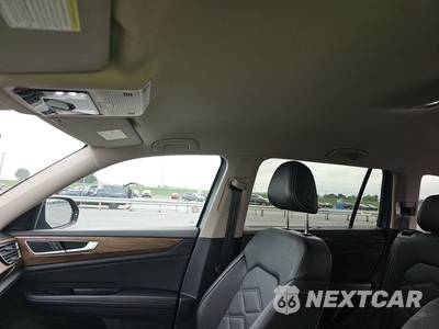 2025 Volkswagen Atlas 2.0T SE w/Technology - zdjęcie 21 z 47 - miniatura