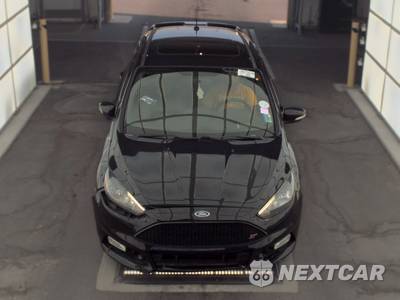 2016 Ford Focus ST Hatchback - zdjęcie 2 z 28 - miniatura