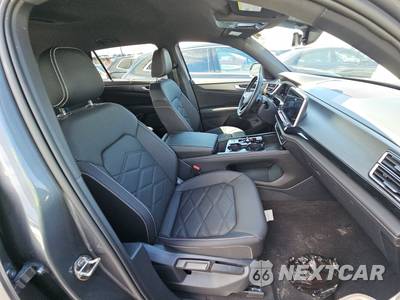 2025 Volkswagen Atlas Cross Sport 2.0T SE w/Technology - zdjęcie 8 z 24 - miniatura